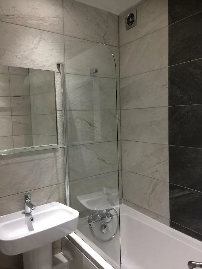 Tw4 Apartments - Hounslow United Kingdom